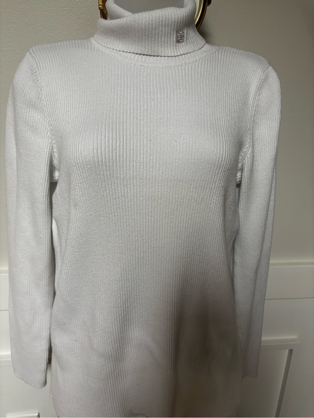 Ralph Lauren White Ribbed Turtleneck Sweater - size large